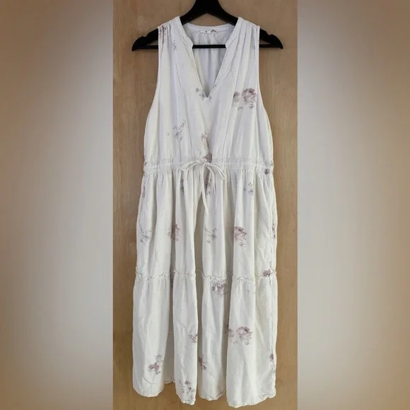 Splendid Livia Floral Split Neck Midi Dress - Picture 6 of 14